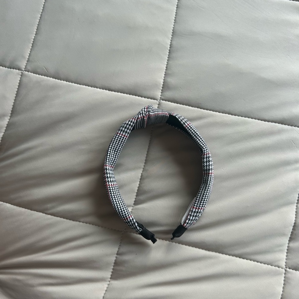 Ardene Black, White and Red Plaid Inspired Headband